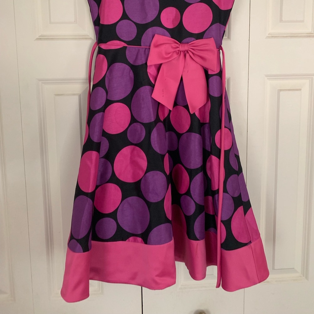 Dress - Picture 2 of 2
